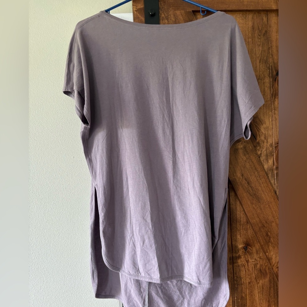 Lululemon loose fitting top